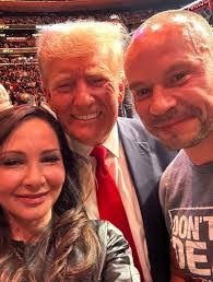 Dan Nipper's Instagram, Twitter & Facebook