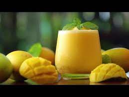 Selain segar dan manis buah yang satu ini kaya vitamin c vitamin a kalium serta zat besi. Resepi Jus Mangga Susu Youtube