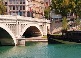 Find the best deals on flights from rennes (rns) to lyon (lys). Lyon Rennes Bretagne Airport