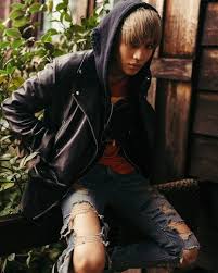 Find and save images from the taemin cute collection by julietobsession (julietobsession) on we heart it, your everyday app to get lost in what you love. We Love Cute Maknae Lee Taemin Home Facebook