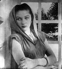 الصفحة الرسمية لموقع الأميرة فوزية فؤاد الأول princess fawzia fuad. ÙÙ‰ Ø°ÙƒØ±Ù‰ ÙˆÙØ§ØªÙ‡Ø§ Ø£Ø³Ø±Ø§Ø± Ù…Ù† Ø­ÙŠØ§Ø© Ø§Ù„Ø£Ù…ÙŠØ±Ø© ÙÙˆØ²ÙŠØ© Ø£Ø¬Ù…Ù„ Ø¨Ù†Ø§Øª Ø§Ù„Ù…Ù„Ùƒ ÙØ¤Ø§Ø¯ ØªØ³Ø¨Ø¨Øª ÙÙ‰ Ù‚Ø·Ø¹ Ø§Ù„Ø¹Ù„Ø§Ù‚Ø§Øª Ø§Ù„Ù…ØµØ±ÙŠØ© Ø§Ù„Ø¥ÙŠØ±Ø§Ù†ÙŠØ© ÙˆØ±Ø­Ù„Ø© Ø§Ø®ØªØ·Ø§ÙÙ‡Ø§ Ù…Ù† Ø§Ù„Ù…Ù„Ùƒ ÙØ§Ø±ÙˆÙ‚ ÙˆØ²ÙˆØ§Ø¬Ù‡Ø§ Ù…Ù† Ø¢Ø®Ø± ÙˆØ²ÙŠØ± Ø­Ø±Ø¨ÙŠØ© Ù…Ù„ÙƒÙ‰ ÙˆØ¹Ø´Ù‚ Ø§Ø¨Ù†ØªÙ‡Ø§ Ù„ÙŠÙˆØ³Ù