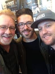 Eric Hert's Instagram, Twitter & Facebook