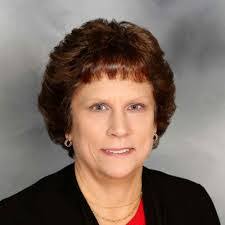 Wendy Hollenbeck's Instagram, Twitter & Facebook