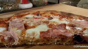 Pizza fatta in casa in teglia senza impasto veloce, alta e soffice. Impasto Per Pizza In Teglia Fatta In Casa Ricetta A Lunga Lievitazione