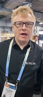 @SIMLABinc's video Tweet