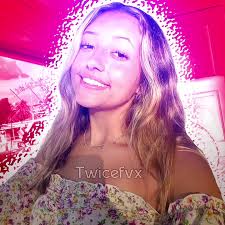 Alexis Ryan Black Hair