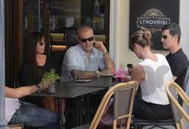 Ό,τι ζητάς από ένα ρολόι και ακόμα παραπάνω! Sakhs Roybas Stelios Rokkos Celebrities Eidhseis Yupiii Gr