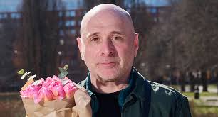 Henry Bronett om uppväxten, sorgen att lämna cirkusen