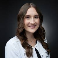 Anna Hailey's Instagram, Twitter & Facebook