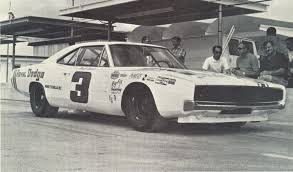 2020dodgecarsxyz is a blog that tells you about latest dodge cars including dodge in nascar and other content related to it. Ray Fox 68 Charger Oldschoolnascar Nascar Racing Vintage Race Car Stock Car Racing