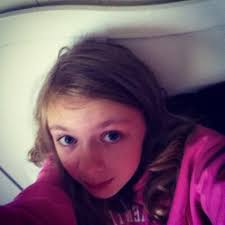 Lily Gallo's Instagram, Twitter & Facebook