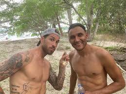 Sergio ramos garcía is a spanish professional footballer who plays for real madrid and the spanish national team as a defender. Tatu Ramosa Zvezda Davida Edinorog I Drugie Risunki Na Tele Igroka Reala Isport Ua