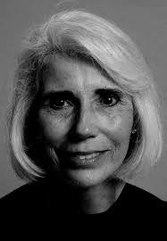 Catherine Snelling's Instagram, Twitter & Facebook