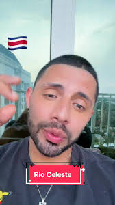 Explora el Río Celeste en Costa Rica