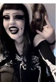 Exploring Goth Aesthetics This Holiday Season