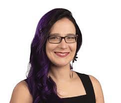 Deborah Mackenzie's Instagram, Twitter & Facebook