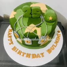 You can join the delightful baker who's in the driver's seat in this magical online cooking game. Army Themed Cake For A Cadet Homemade Cakes By Chami Facebook