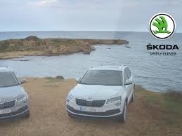 The new skoda enyaq iv is the czech firm's first bespoke electric car and we've tested the full range on uk roads 10 jun 2021 goodwood festival of speed 2021 preview: Downloads En Skoda Karoq Digital Media Kit