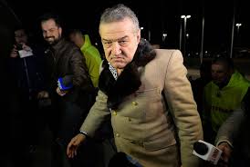 Stadionul steaua este închis de exact trei ani. Steaua Gigi Becali Refuzat De Stinca PolonezÄƒ RÄƒmin Aici