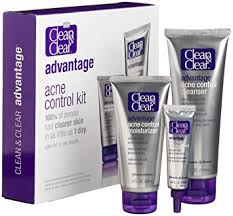 In this video i'm doing a review on the clean & clear advantage acne spot treatment. Amazon Com Clean Clear Advantage Acne Control Kit Cleanser 4 Ounce Tube Moisturizer 2 Ounce Tube And Fast Clearing Spot Treatment 0 5 Ounce Tube Facial Treatment Products Beauty Personal Care