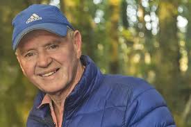 Country singer John Hogan struggled to cope with the industry and never  wanted fame and fortune