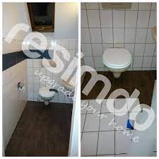 Anstatt sie komplett zu entfernen, kann man sie aber auch schnell und einfach bekleben. Fliesen Toilette Folieren Renovieren Holz Bekleben Diy Schonerwohnen Modernisieren Folie Onlineshop Badezimmer Rustikal Klebefliesen Zuhause Diy