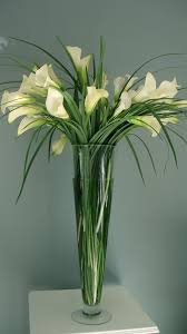 See also calla lilies in tall vases best vase decoration 2018. Flower Bliss Or Not So Much Bliss Weddingbee Calla Lily Centerpieces Flower Arrangements Lily Centerpieces
