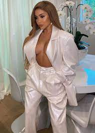 Daisy Marquez - Free pics, galleries & more at Babepedia