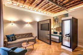 With a modern urban design, our community offers a plethora of comfortable communal spaces, a pet friendly environment and is just walking distance from a handful of the neighborhoods shopping, dining and entertainment. ç¾…é¦¬relais De La Poste 2021 å¹´æœ€æ–°æˆ¿åƒ¹