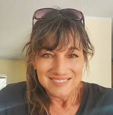 Lisa Mistretta's Instagram, Twitter & Facebook