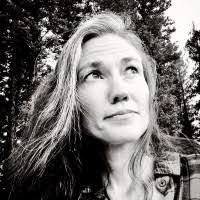 Tamara Kaye's Instagram, Twitter & Facebook