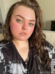 Priscilla Weems's Instagram, Twitter & Facebook