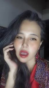 Edna Mc Farlane (@ednamcfarlane)