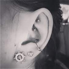 Ear Piercing Of Mine Rook Conch And 2 Lobes Working On The Second Ear Conch Was The Most Painful Piercings Brincos Tatoo