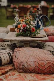 How to throw the best backyard. 9 Tips For Decorating Your Wedding Reception On A Budget