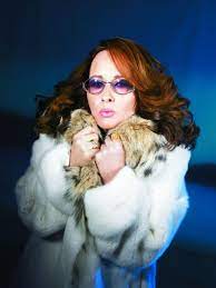 8 White Soulful Singers