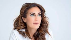 Bernadette Abraham's Instagram, Twitter & Facebook