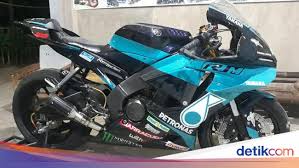 We did not find results for: Cocok Buat Sunmori Berapa Biaya Modifikasi Yamaha Vixion Jadi Motor Motogp