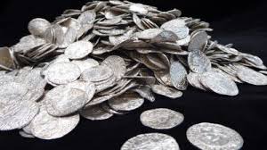 When posting pictures of your finds, please use imgur. Couple Find Treasure Hoard Dating Back 1 000 Years And Worth 5m With Metal Detector Central Itv News