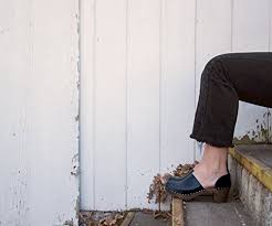 Последние твиты от sandgrens clogs (@sandgrenssweden). Sandgrens Swedish High Heel Wooden Clogs For Women Us 9 9 5 Brett Black Veg Dk Eu 40 Pricepulse