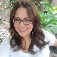 Rostros y voces de mujeres en la lucha contra el contrato minero 406