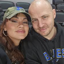 A cook I am not. Watch the dumpster fire that is my life in the kitchen. I  thank the good lord above that Marc can cook so well 😂🙌🏼 In the end,