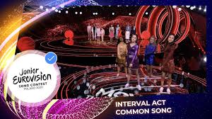 Арнольд шварценеггер, дэнни девито, эмма томпсон и др. The Participants Sing Move The World Junior Eurovision 2020 Youtube