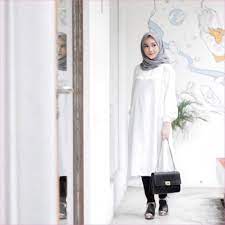 Sep 05, 2019 · cara download ribuan video lagu di youtube lewat laptop atau pc tanpa aplikasi, gratis! Outfit Hijab Segiempat Ala Selebgram Terbaru Hijab Model Pakaian