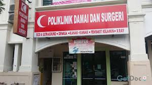 Klinik pratama ialah klinik dimana menyelenggarakan serta mengelola pelayanan medik dasar yang dipimpin oleh seorang dokter umum dan dilaksanakan juga oleh dokter umum. Poliklinik Damai Dan Surgeri Bandar Kinrara