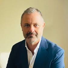 Celebrating the 6th anniversary of JW Marriott & The Ritz-Carlton Macau!  More wonderful years to come! Happy team, Happy meal, Happy anniversary!