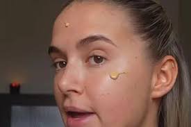 Molly-Mae Hague warns she is rapidly growing 'beard hair' after having  common beauty treatment