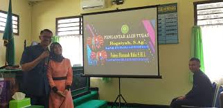 Kata perpisahan yang jelas, runtut dan indah dapat memberikan kesan yang baik untuk pegawai lainnya. Kalimat Perpisahan Ketua Dan Hakim Senior Pa Kepahiang