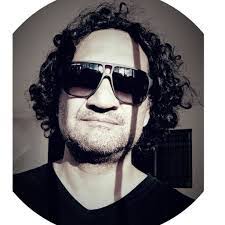 Eric Murillo's Instagram, Twitter & Facebook