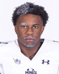 Kyle West (@KyleWest06)